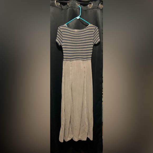 Size 6 Democracy Button Up Maxi Dress - Picture 3 of 4